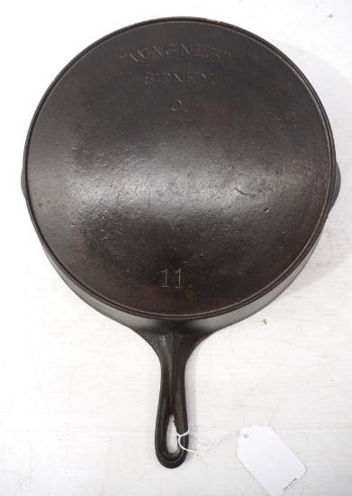 Wagner cast iron No.11 Skillet