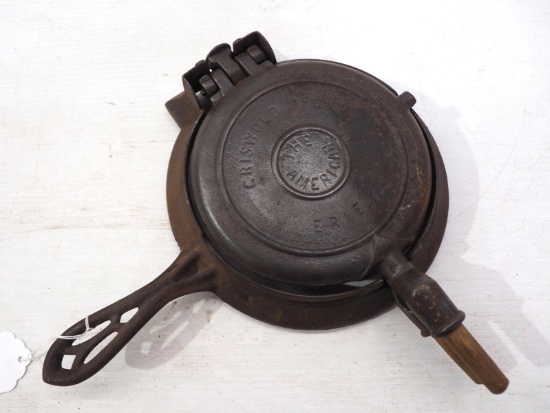 Griswold cast iron No.7 Waffle Iron