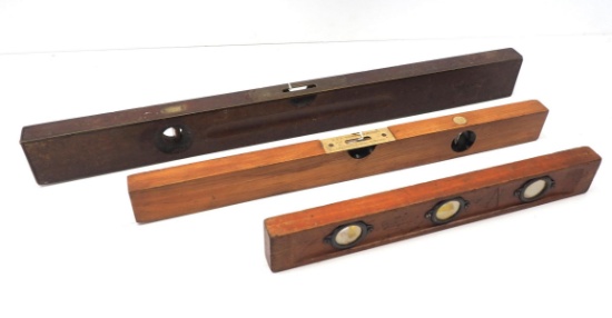 (3) Wooden Levels