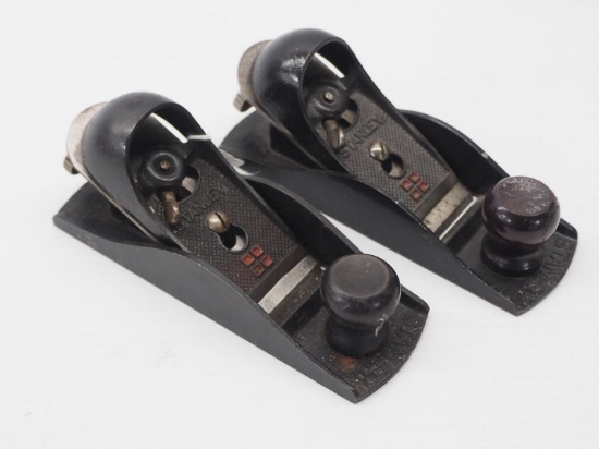 (2) Stanley Four Square Planes