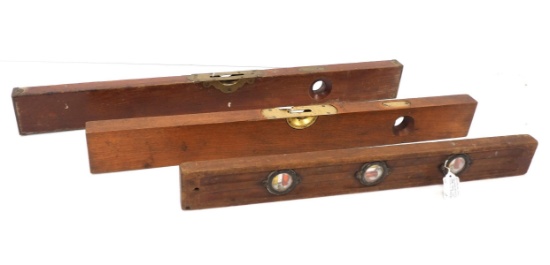 (3) Wooden Levels