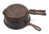 Favorite-Piqua No.8 waffle iron