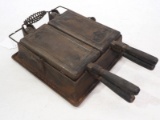 Wagner cast iron Twin Waffle Iron