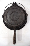 Wapak cast iron No.8 Waffle Iron