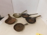 (4) SMALL METAL SKILLETS & (1) CAST IRON