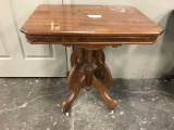 WALNUT LAMP TABLE