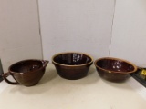 MARCREST BOWL, BAKEWARE & WESTER STONEWARE MIXING BOWL