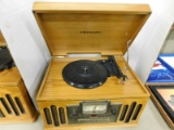 CROSLEY AM/FM/CD W/ TURN TABLE IN RETRO CABINET