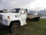1989 FORD F700 DIESEL FLATBED TRUCK