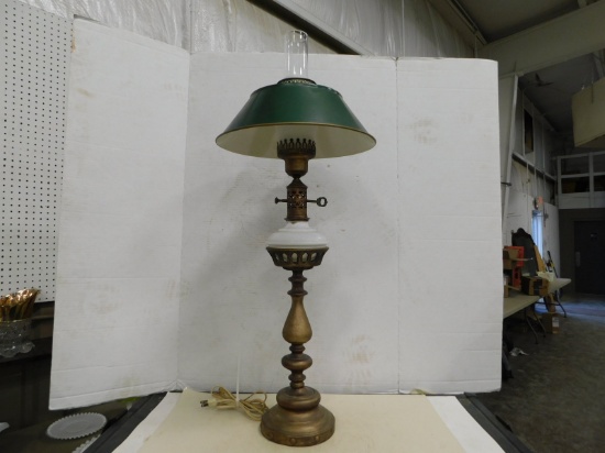 32" OIL LAMP STYLE ELECTRIC LAMP