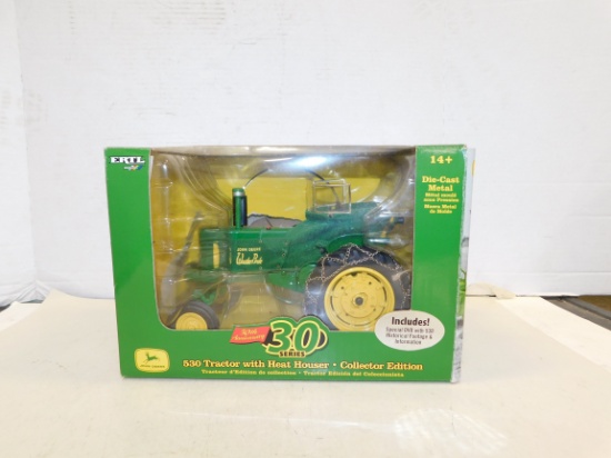 ERTL 1/16 JOHN DEERE 530 TRACTOR W/ HEAT HOUSER W/ BOX