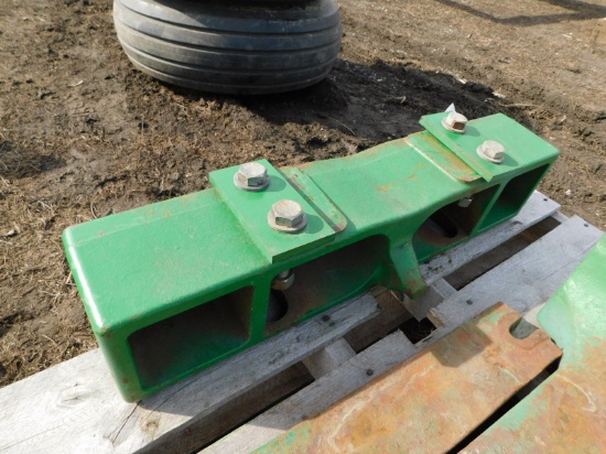 JOHN DEERE FRONT WEIGHT BRACKET