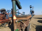 GRAIN-O-VATOR TANDEM AXLE AUGER WAGON