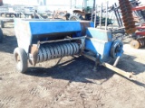 FORD 530 SQUARE BALER