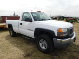 2004 GMC 2500 HD REGULAR CAB PICKUP