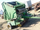 JOHN DEERE 500 ROUND BALER