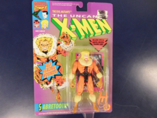 1992 X-MEN " SABRETOOTH" ACTION FIGURE