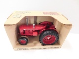 1988 ERTL 1/16 SCALE McCORMICK WD-9 TRACTOR