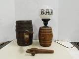 SMALL WOODEN KEG W/ EXTRA SPIGOT & A CERAMIC BARREL BASE ELECTRIC BAR LIGHT