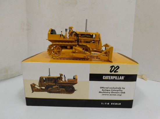 SPEC CAST 1/16 CATERPILLAR D2  TRACK TYPE TRACTOR W/ TOOL BAR BLADE