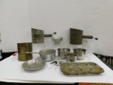 MISC LOT OF VINTAGE KITCHEN ITEMS