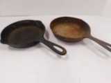 2 VINTAGE CAST IRON SKILLETS