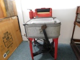 ANTIQUE MAYTAG WRINGER WASHING MACHINE