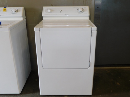 MAYTAG CLOTHES DRYER