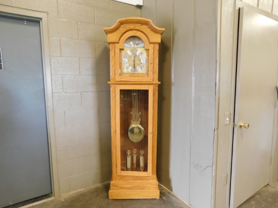 OAK GRAND FATHER CLOCK