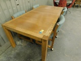 LARGE OAK DINNING TABLE & 4 CHAIRS