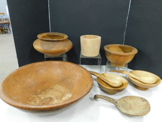 MISC. WOODEN BOWLS & SPOONS