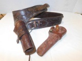 UNMARKED LEATHER COWBOY BELT W/ HOLSTER & HUNTER LEATHER HOLSTER