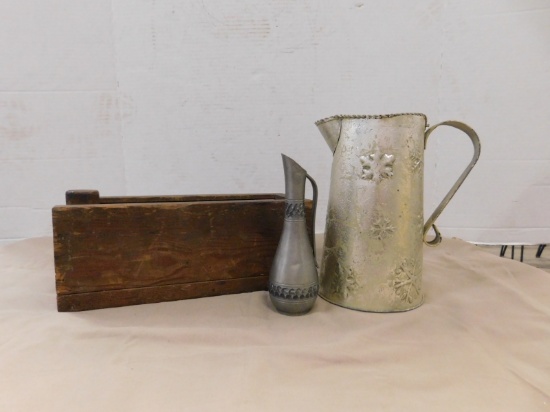 WOODEN SLIDE DRAWER BOX, TIN PITCHER & PEWTER VASE / PITCHER