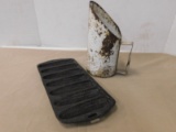 CAST IRON MEXICAL CORN BREAD PAN & METAL SCOOP