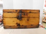 ANTIQUE WOODEN CHEST