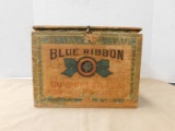 VINTAGE BLUE RIBBON GUN POWDER BOX