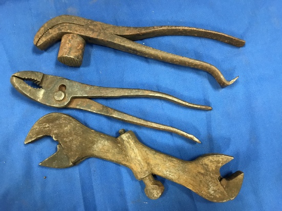 (3) UNUSUAL VINTAGE PLYERS &  WRENCH
