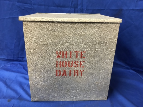 WHITE HOUSE DAIRY MILK COOLER / BOX