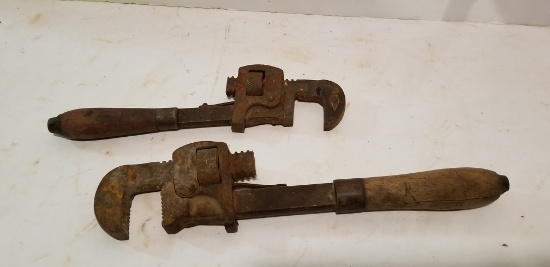 (2) VINTAGE PIPE WRENCHES - STILLMAN & UNMARKED