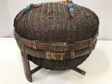 ANTIQUE WICKER SEWIING BASKET