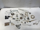 ASSORTED COSTUME JEWELRY & BUTTONS