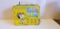 VINTAGE PEANUTS / SNOOPY METAL LUNCH BOX