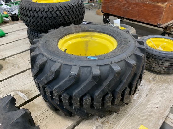 JOHN DEERE 5 LUG COMPACT TRACTOR RIM W/ CARLISLE TIRE