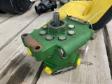 JOHN DEERE HYDRAULIC PUMP