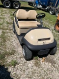 CLUB CAR ELECTRIC GOLF CART W/ CHARGER