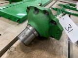 JOHN DEERE AXLE HOUSING