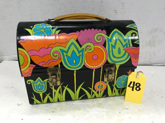 VINTAGE TIN LUNCH BOX W/ 1960'S - 70'S VINTAGE FLOWERS