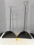 PR OF GALVANIZED DUST PANS W/ TWISTED WIRE HANDLES