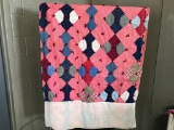 VINTAGE TIE QUILT