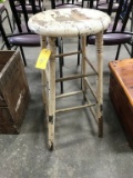 PRIMITIVE WOOD STOOL